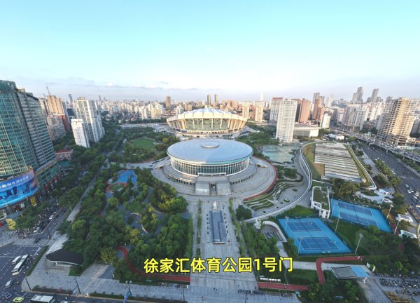 “时间少年团”演唱会撞档“UFC格斗之夜”，不雅众入场安检口有变化！
